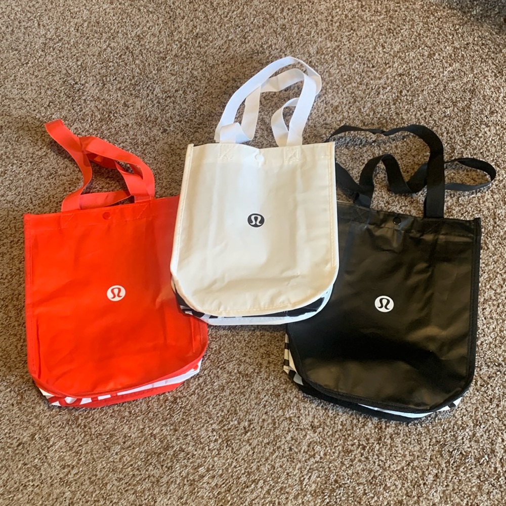 Set of three Lululemon bags